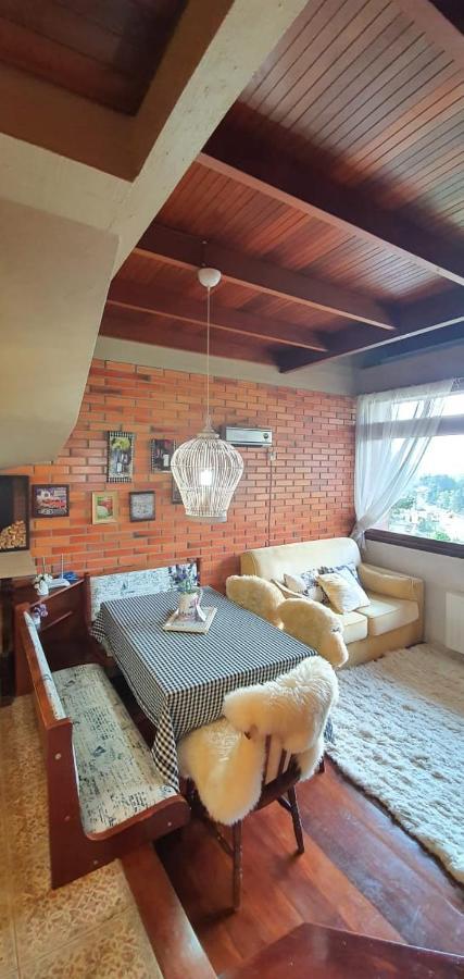 Duplex Estilo Europeu Ednamar Bergamo * Gramado